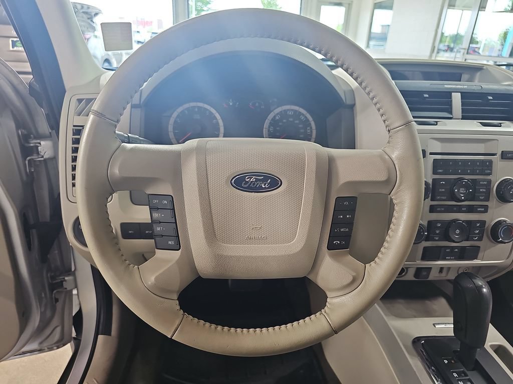 Used 2012 Ford Escape XLT FWD image 22