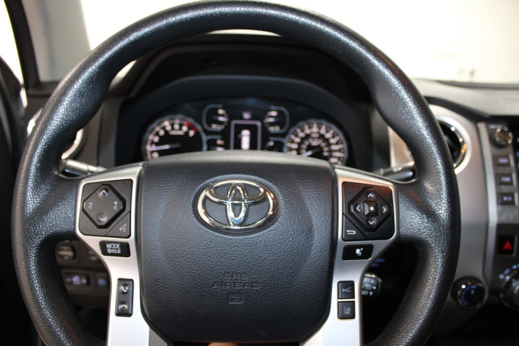 Used 2018 Toyota Tundra SR5 w/ TRD Off Road Package AWD/4WD image 45