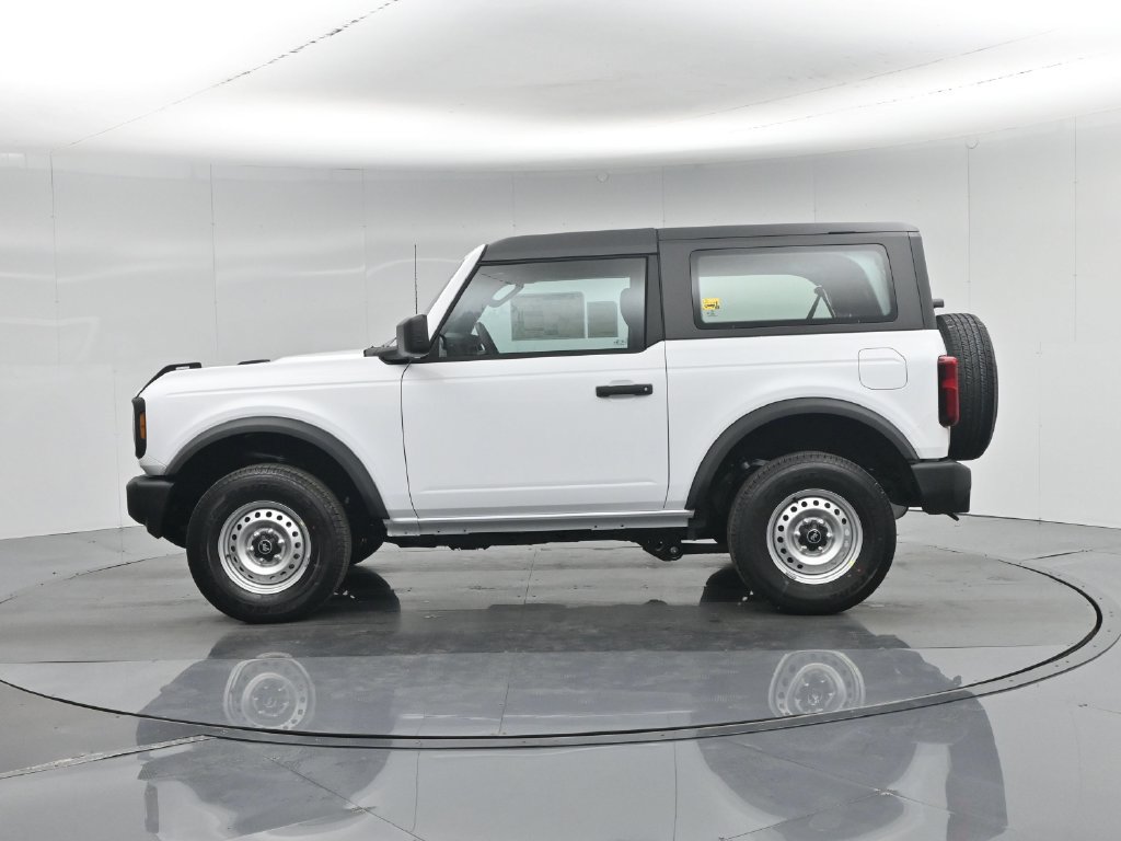 New 2026 Ford Bronco 2-Door AWD/4WD image 26