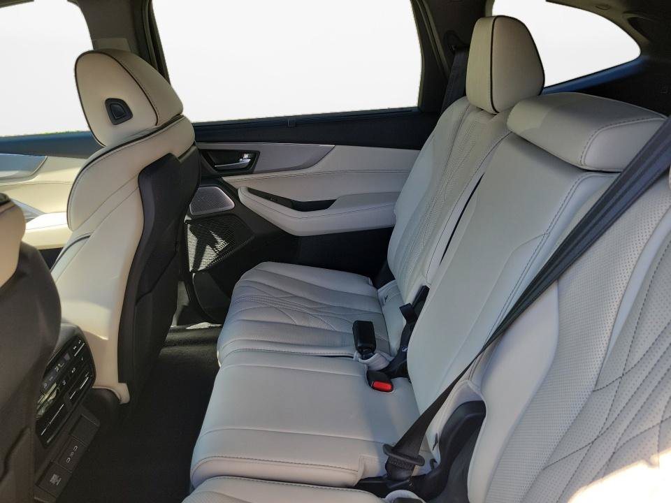 New 2026 Acura MDX A-Spec w/ Advance Package AWD/4WD image 13