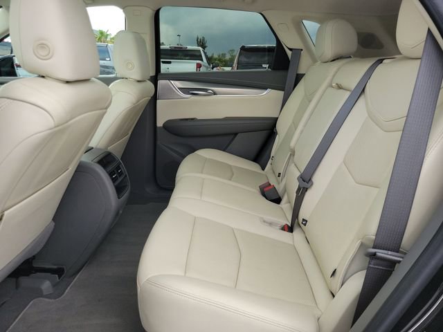 Certified 2023 Cadillac XT5 Premium Luxury FWD image 8