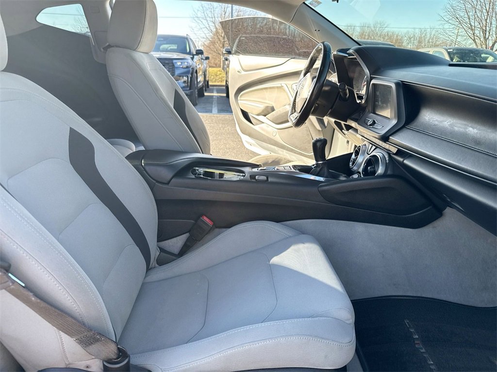 Used 2017 Chevrolet Camaro LT w/ RS Package image 21