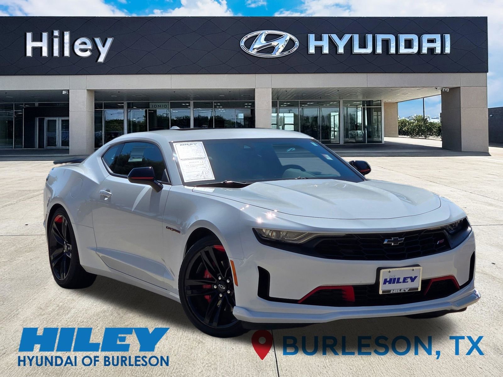 Used 2024 Chevrolet Camaro LT w/ Redline Edition RWD image 2