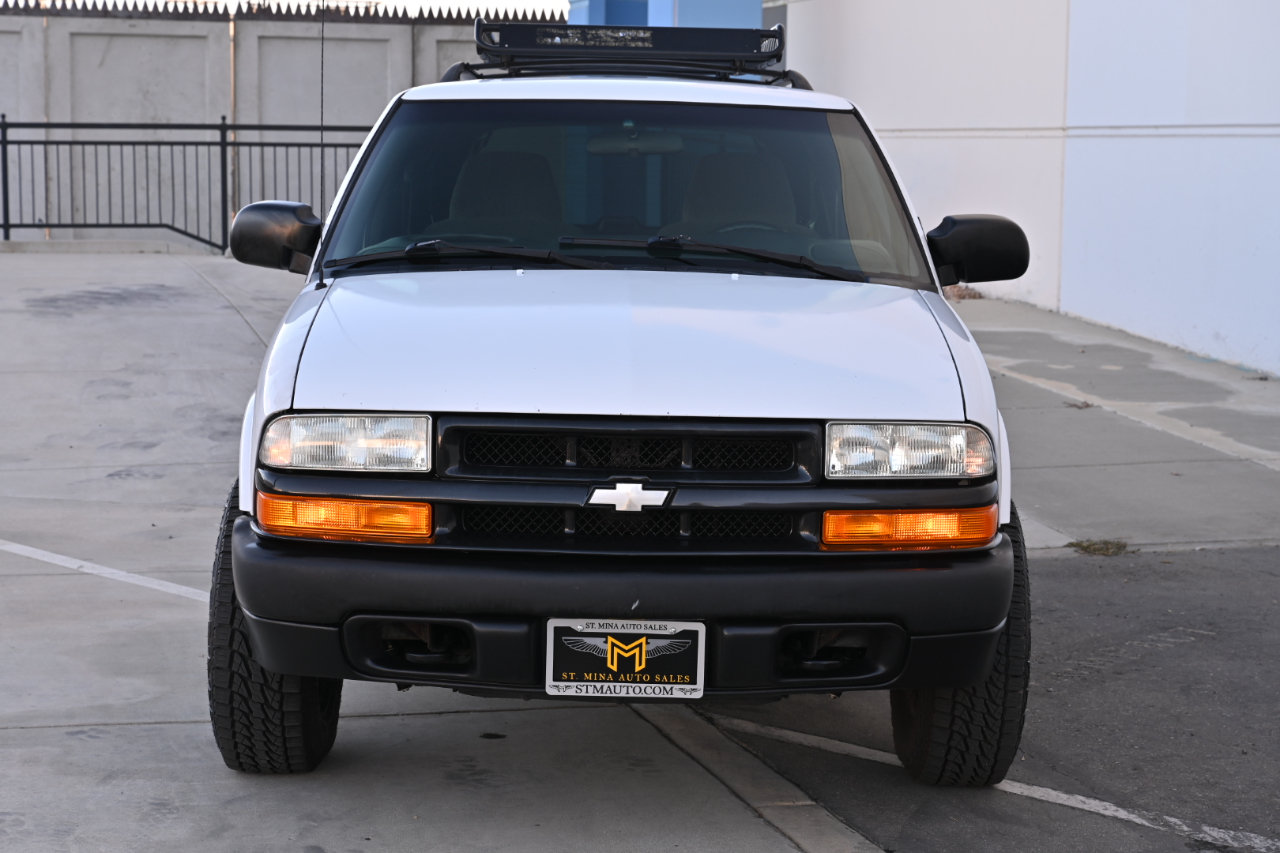 Used 2002 Chevrolet Blazer LS w/ Preferred Equipment Group AWD/4WD image 9