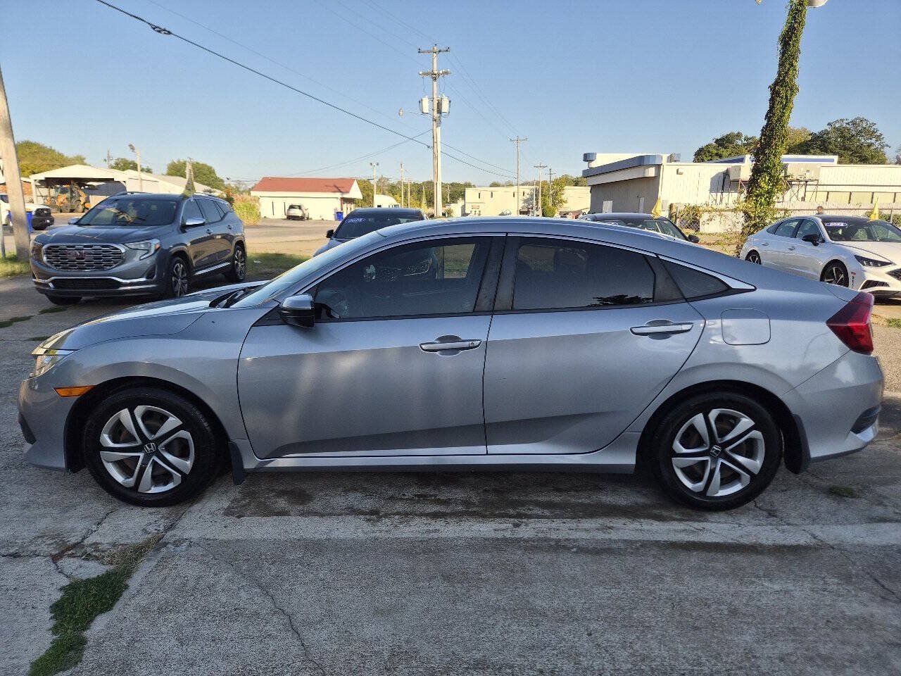Used 2017 Honda Civic LX image 2