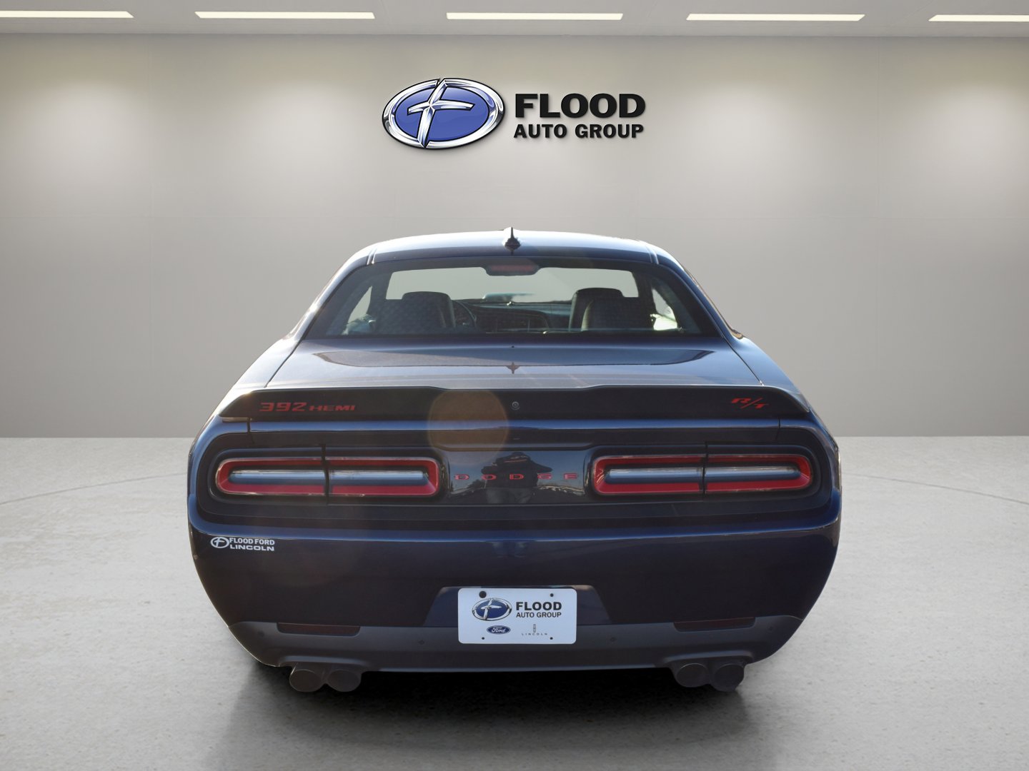 Used 2016 Dodge Challenger R/T Scat Pack image 5