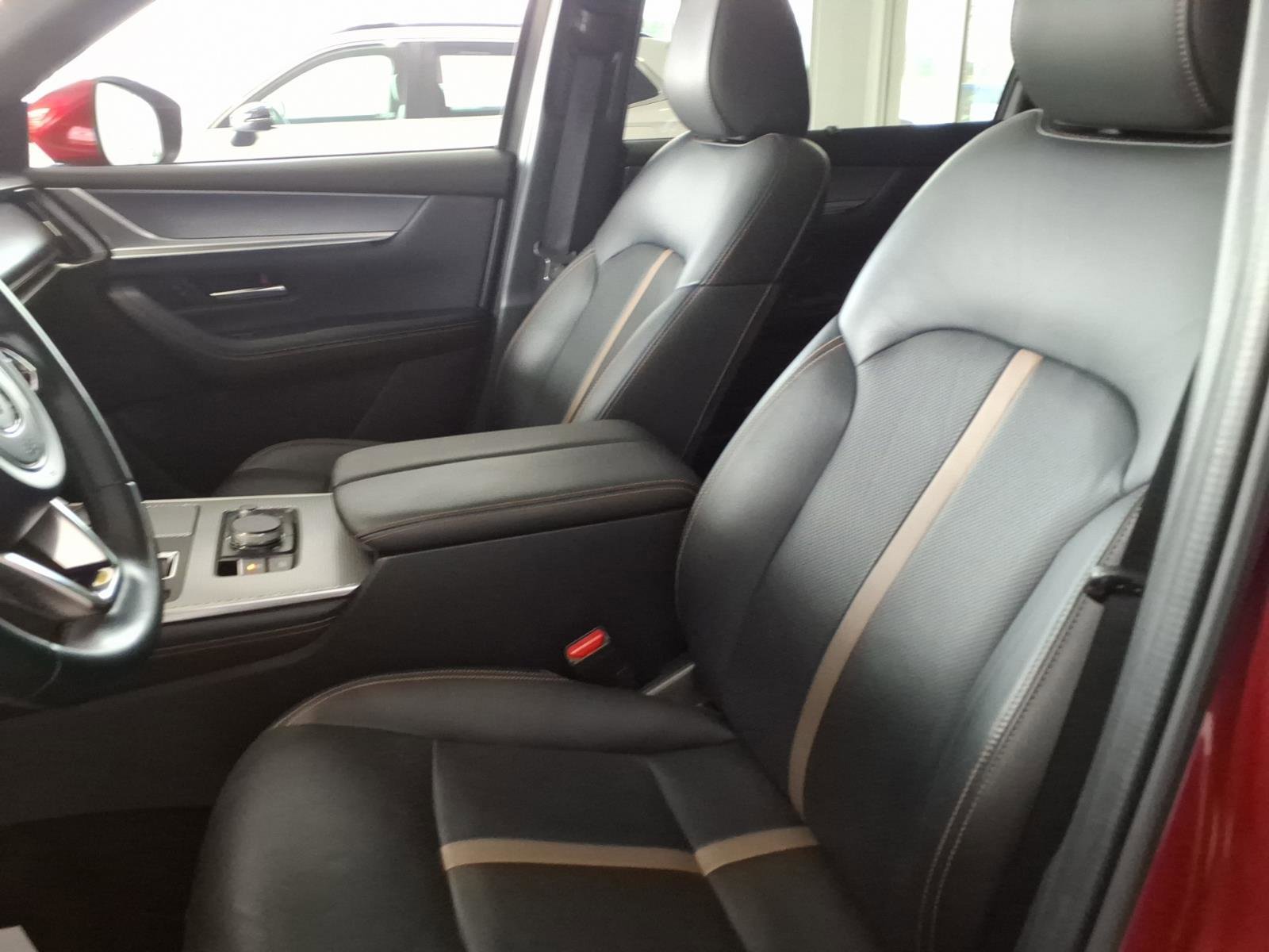 Used 2025 MAZDA CX-90 3.3 Turbo S w/ Premium Package image 10