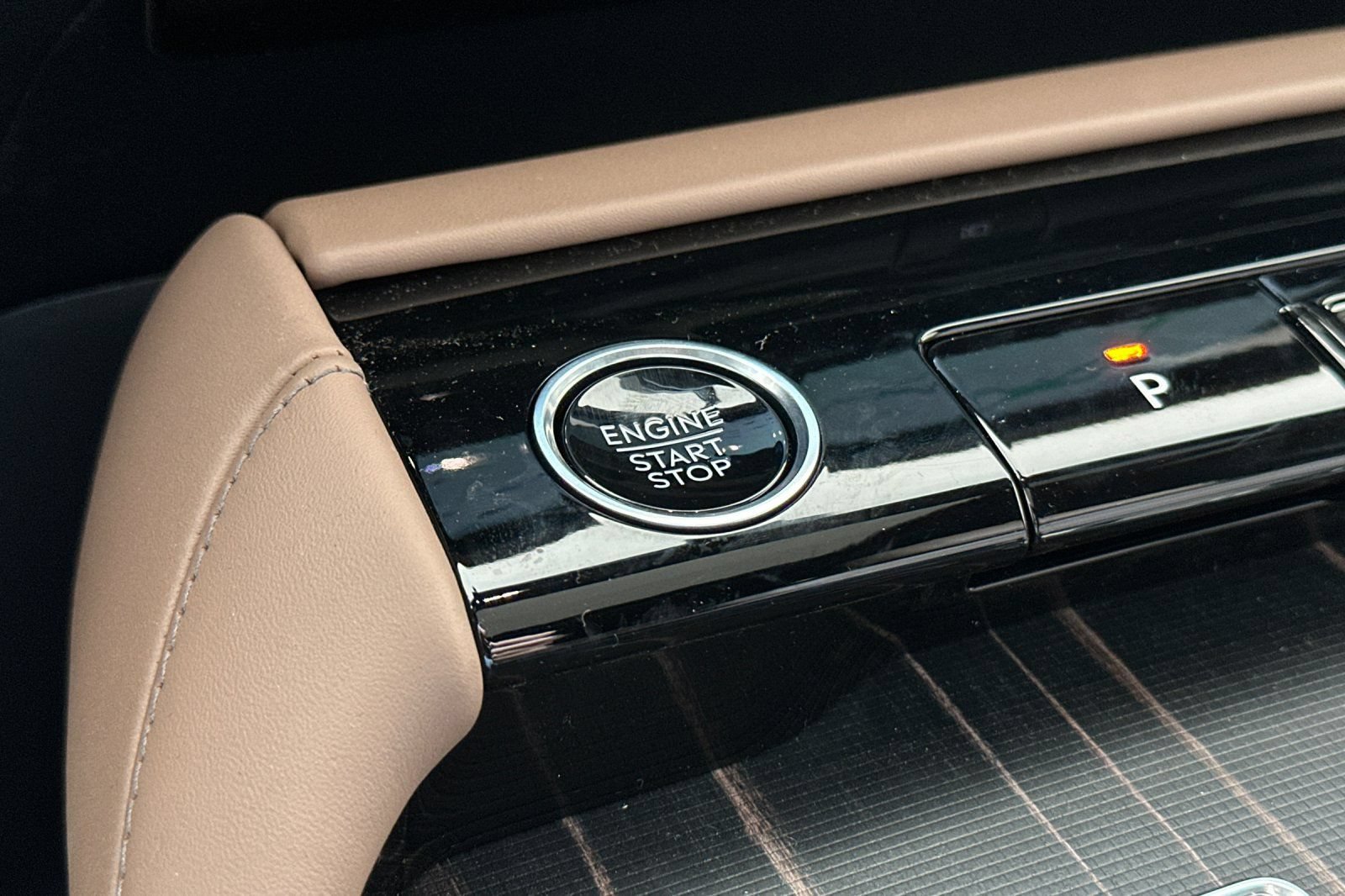 New 2026 Lincoln Navigator L Black Label AWD/4WD image 24