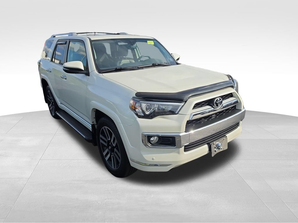 Used 2018 Toyota 4Runner Limited AWD/4WD image 2
