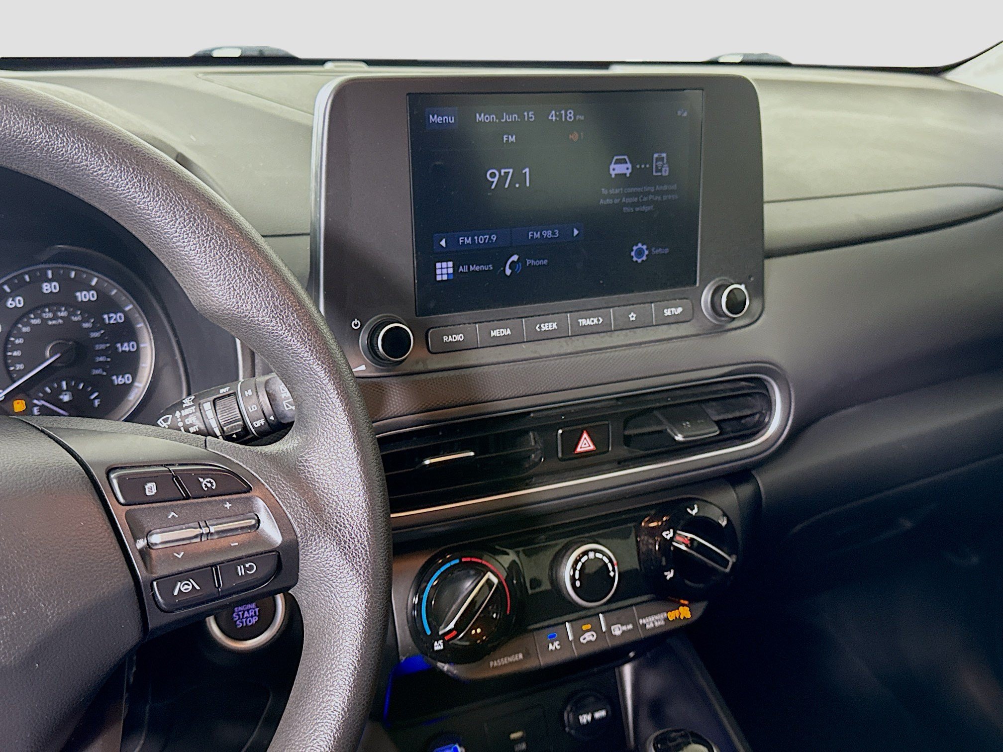Used 2022 Hyundai Kona SEL FWD image 18