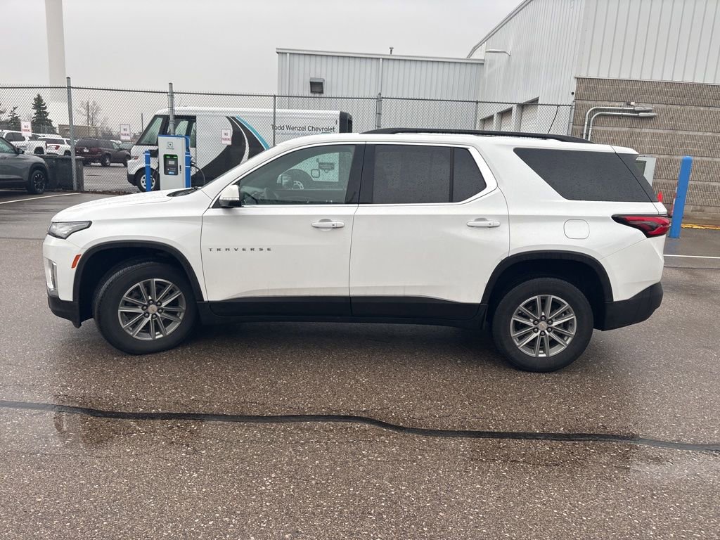 Used 2023 Chevrolet Traverse LT image 5