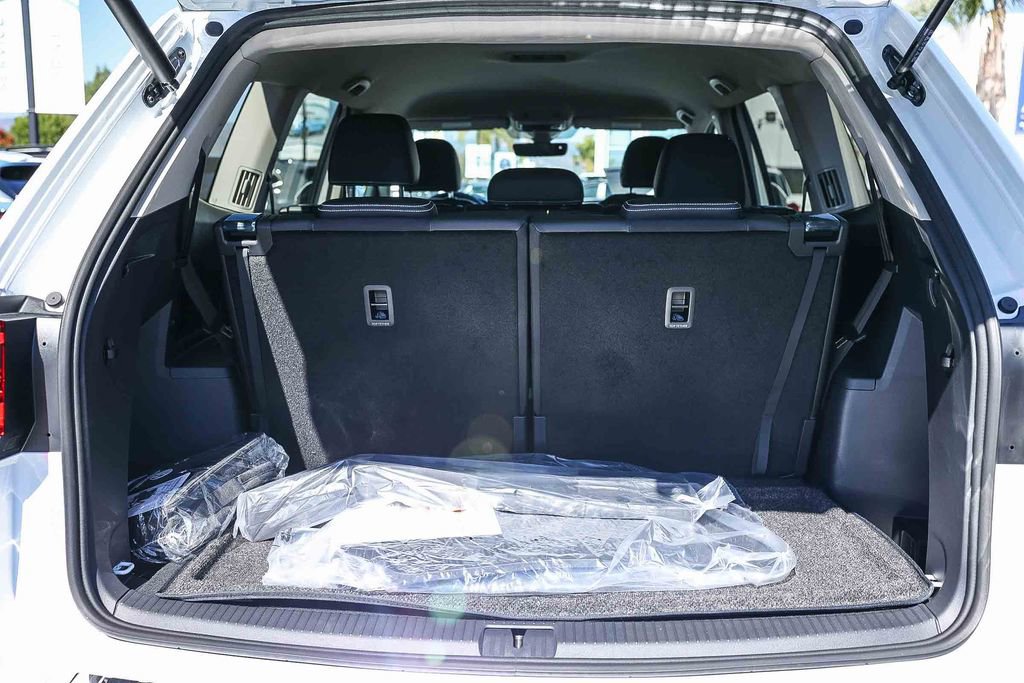 New 2026 Volkswagen Atlas SE image 41