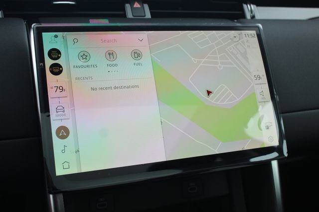 New 2025 Land Rover Discovery Sport S image 18