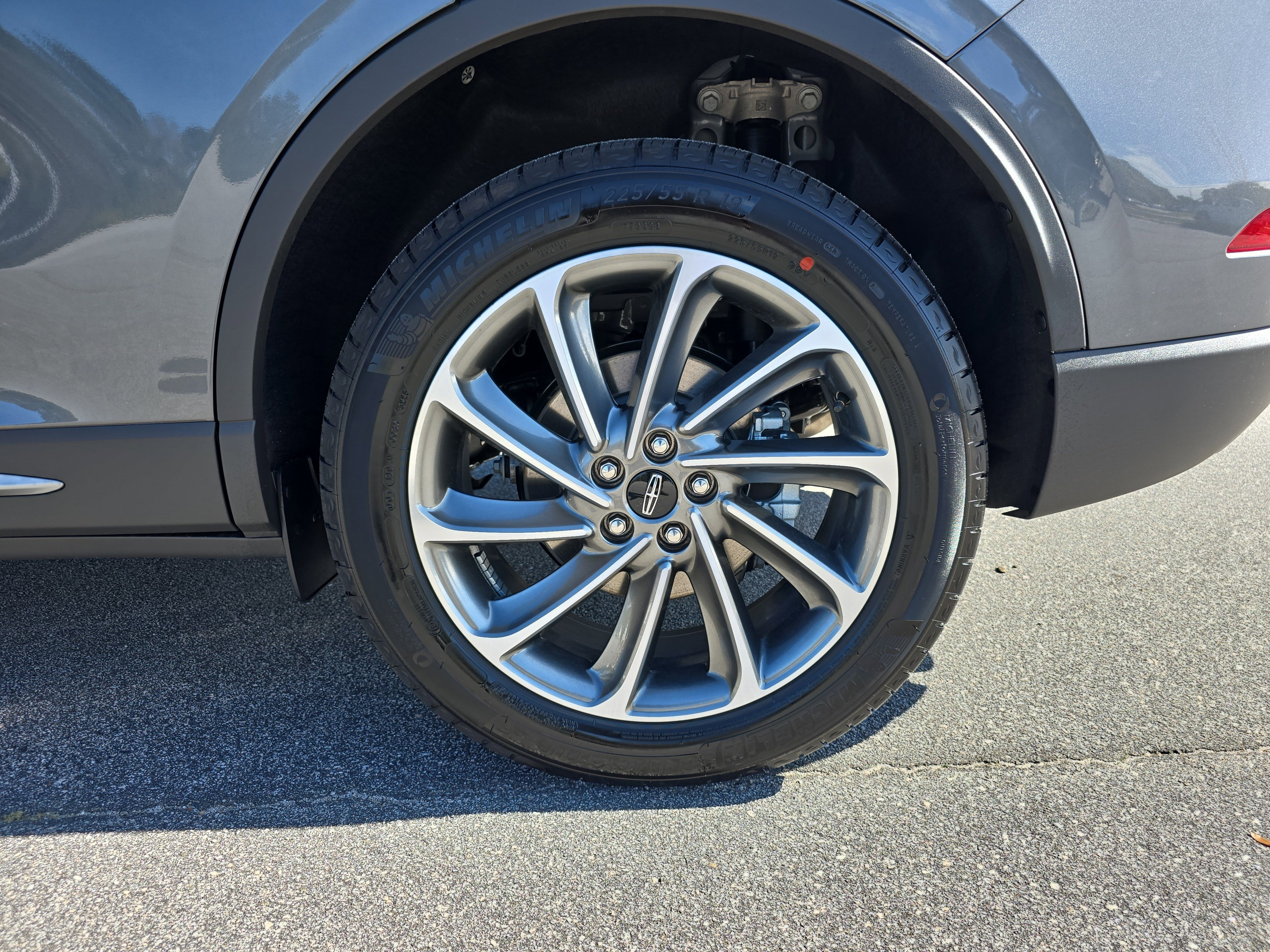 New 2026 Lincoln Corsair Premiere image 33