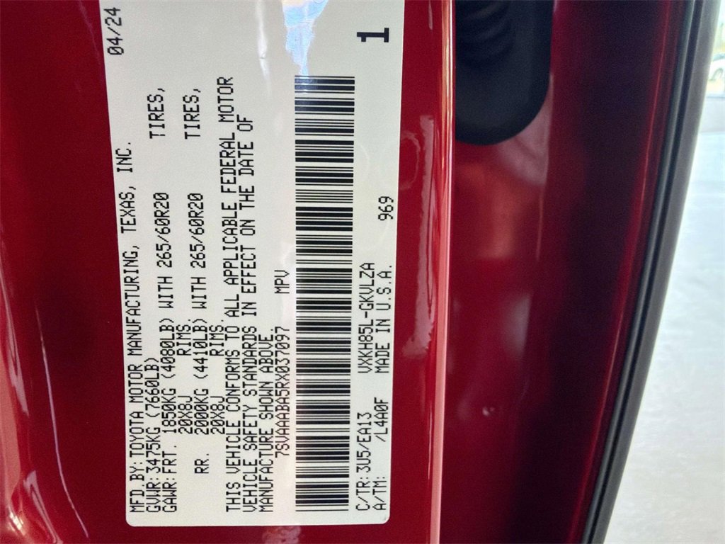 Used 2024 Toyota Sequoia Limited image 21