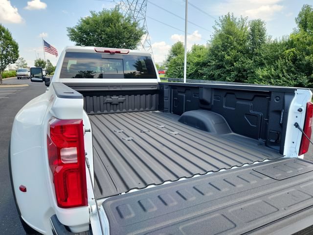 New 2026 Chevrolet Silverado 3500 LT w/ All Star Edition AWD/4WD image 18