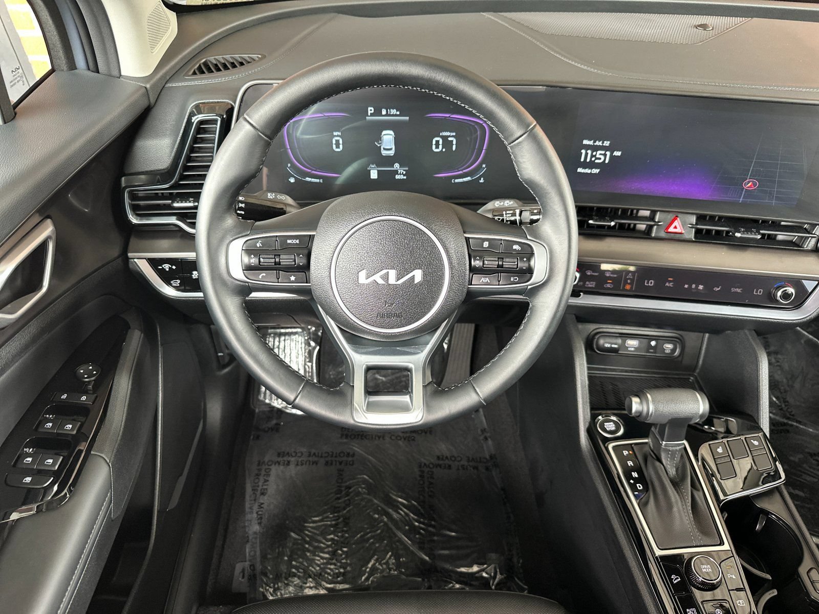 Used 2025 Kia Sportage EX w/ Premium Package FWD image 18