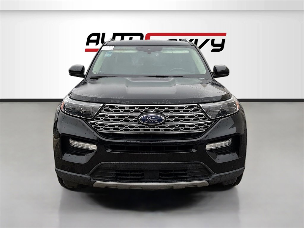 Used 2022 Ford Explorer Limited image 2