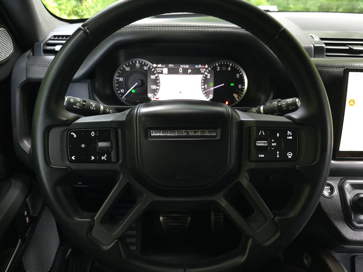 Used 2023 Land Rover Defender 130 X AWD/4WD image 36