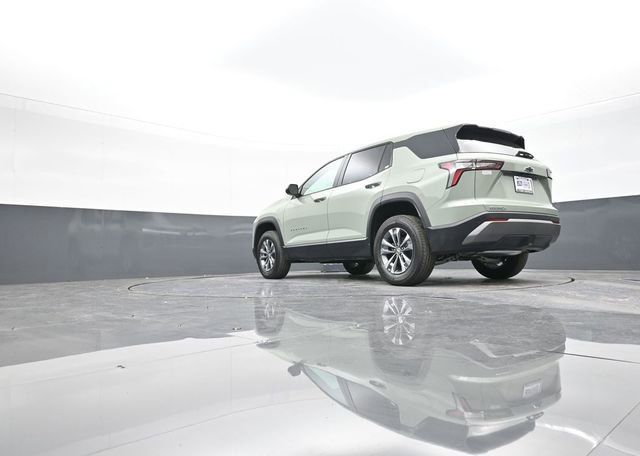 New 2026 Chevrolet Equinox LT w/ LPO, Floor Liner Package image 40