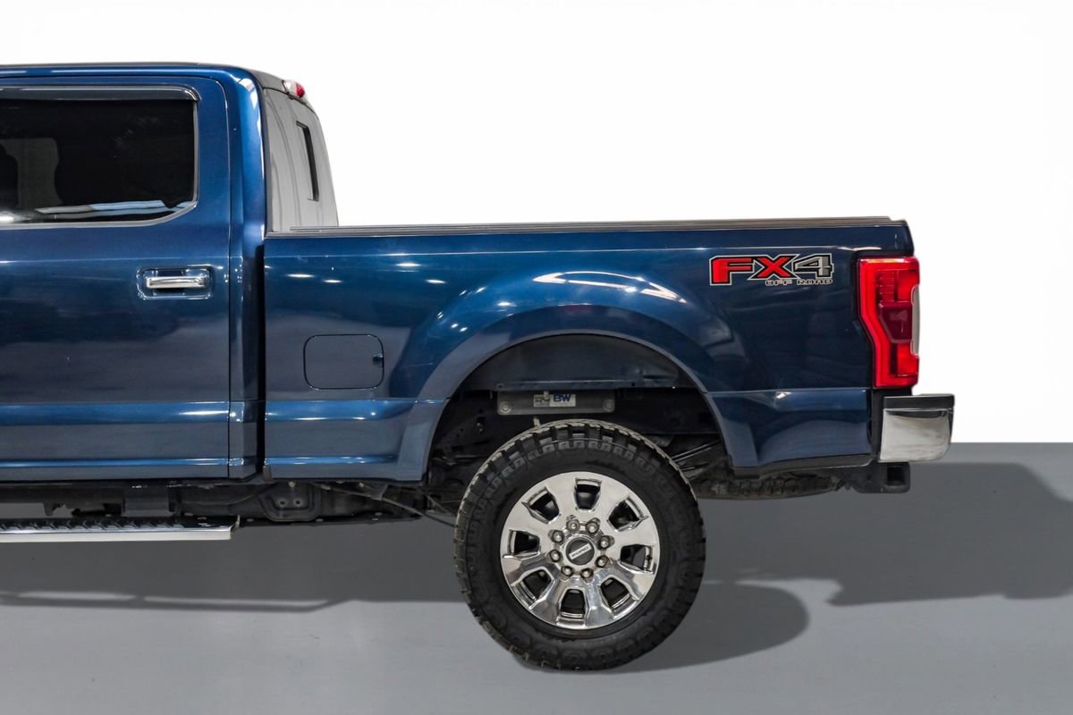 Used 2019 Ford F250 Lariat w/ Lariat Ultimate Package image 11