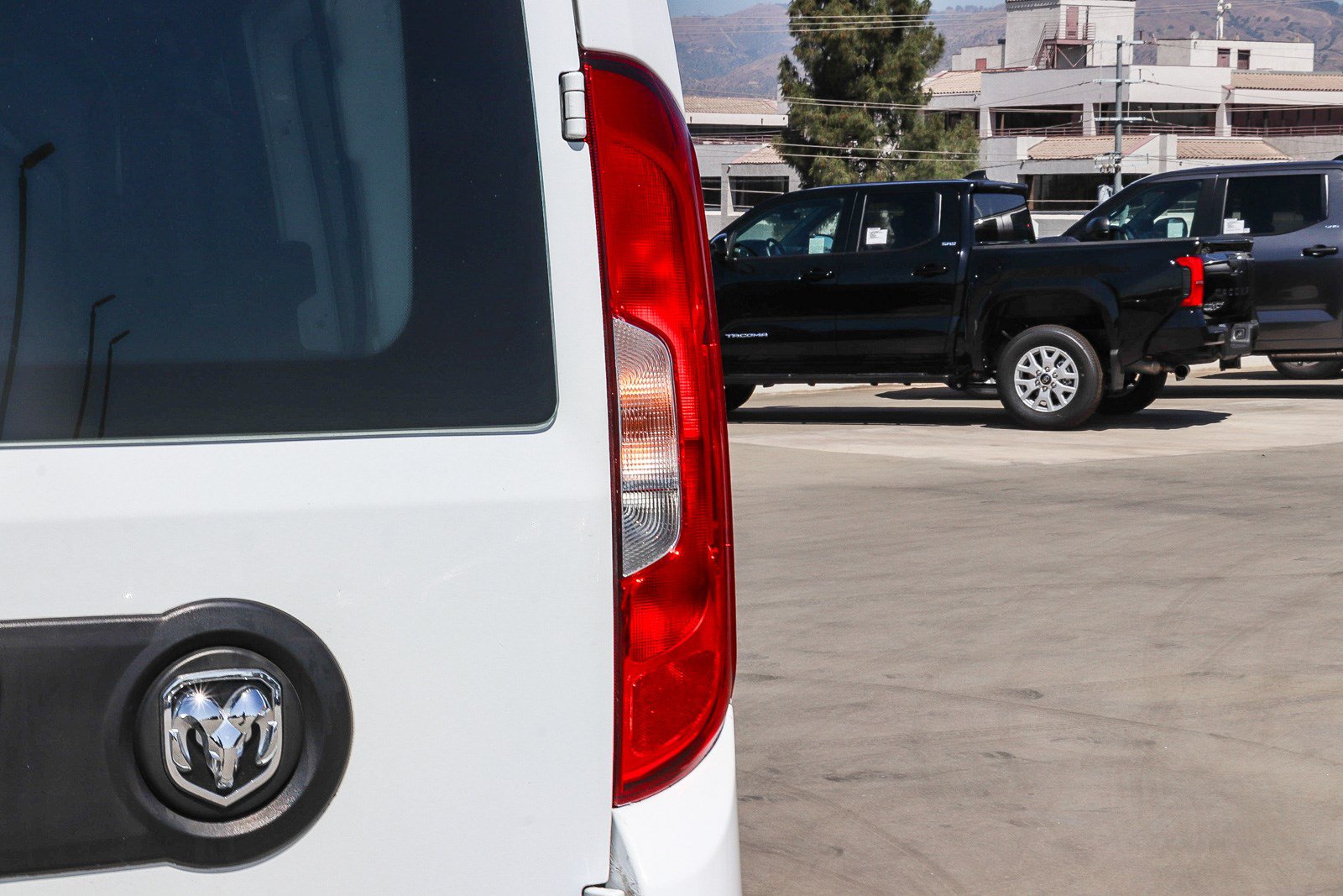 Used 2022 RAM ProMaster City Tradesman FWD image 8