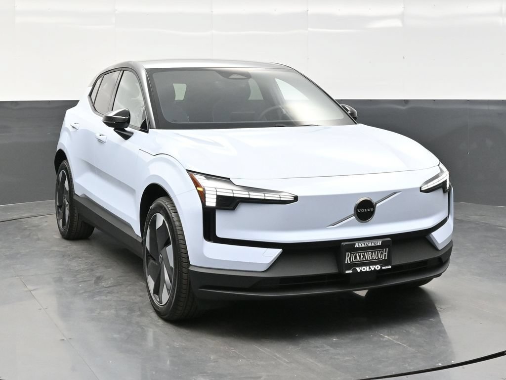 New 2026 Volvo EX30 Plus w/ Protection Package Premier