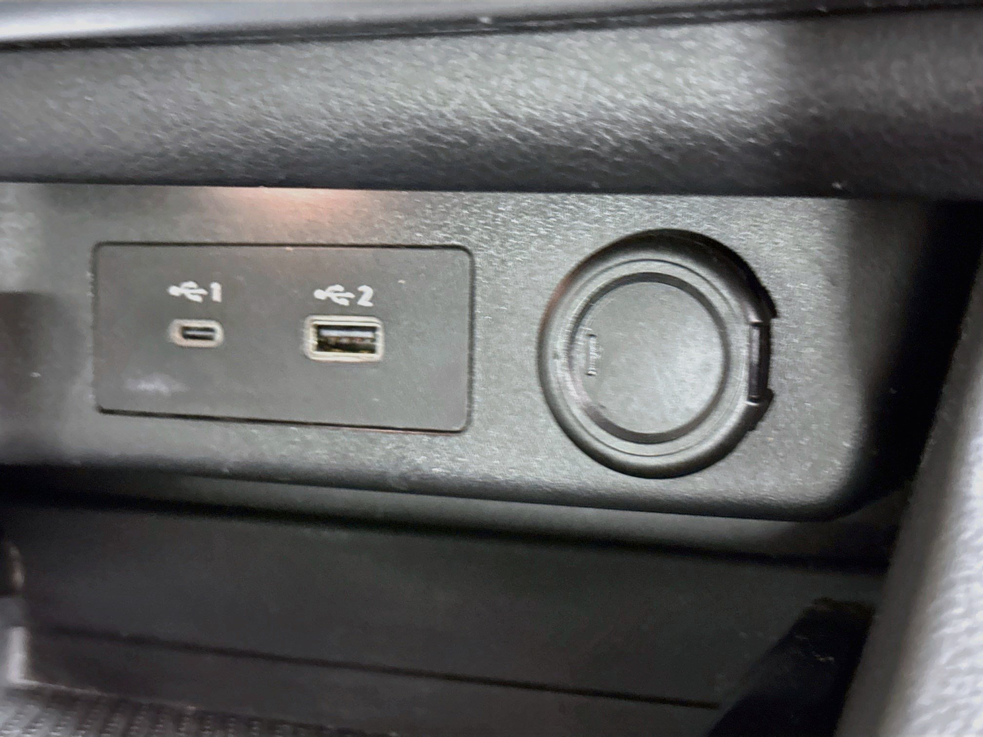 Used 2022 Nissan Rogue SV FWD image 41