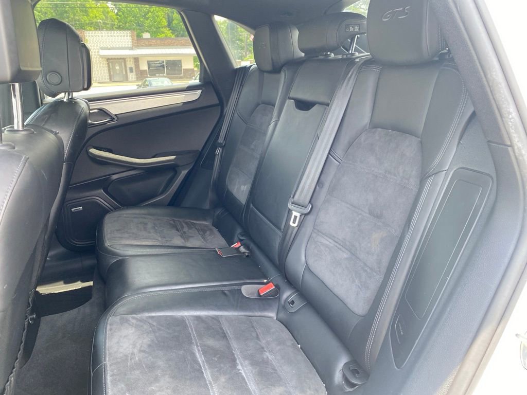 Used 2017 Porsche Macan GTS AWD/4WD image 18