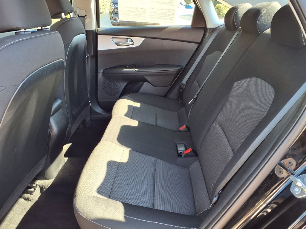Certified 2023 Kia Forte LXS FWD image 13