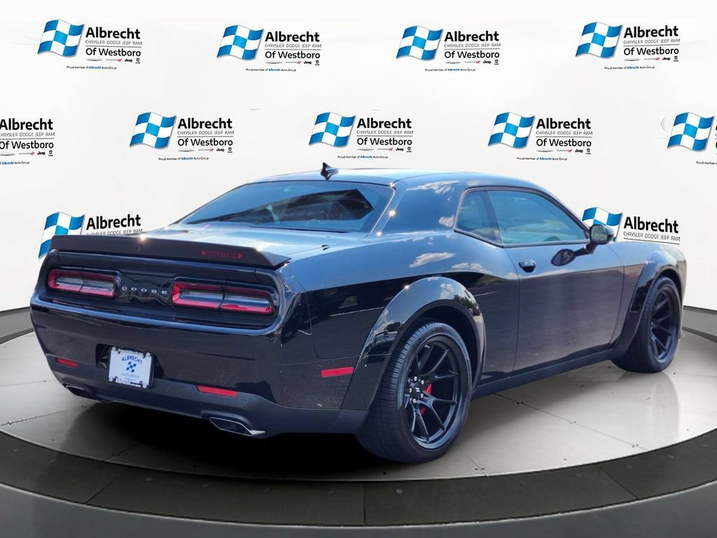 Used 2023 Dodge Challenger R/T Scat Pack RWD image 5