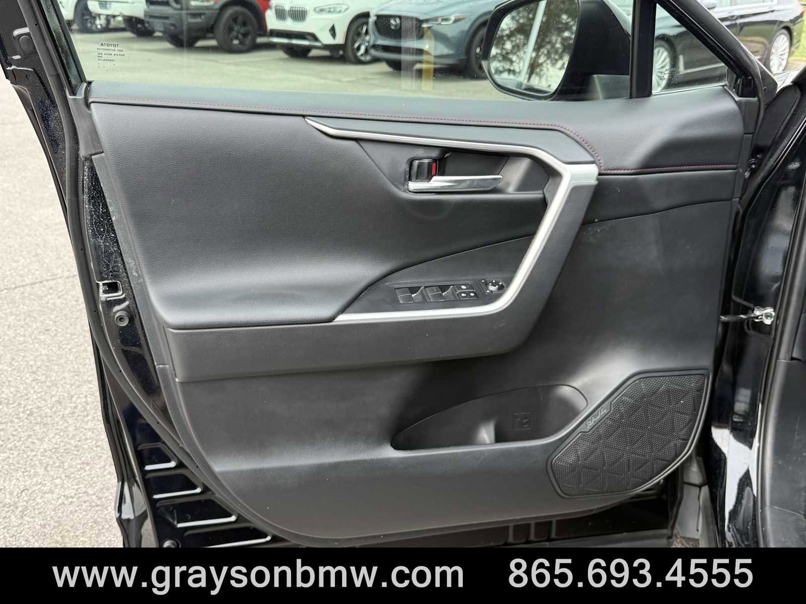 Used 2020 Toyota RAV4 TRD Off-Road image 11