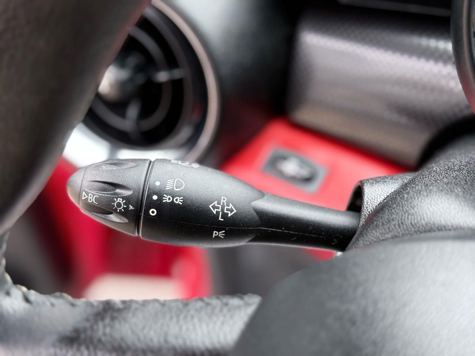 Used 2013 MINI Cooper Coupe S image 29