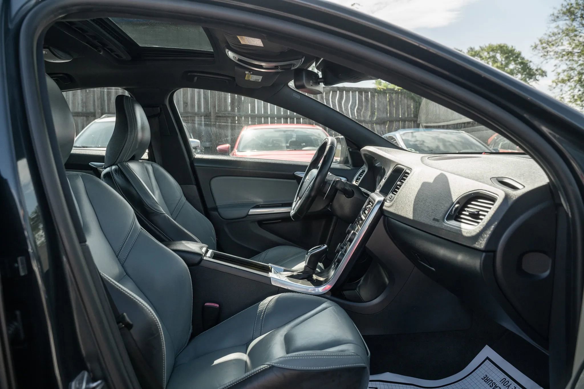 Used 2014 Volvo S60 T6 image 11