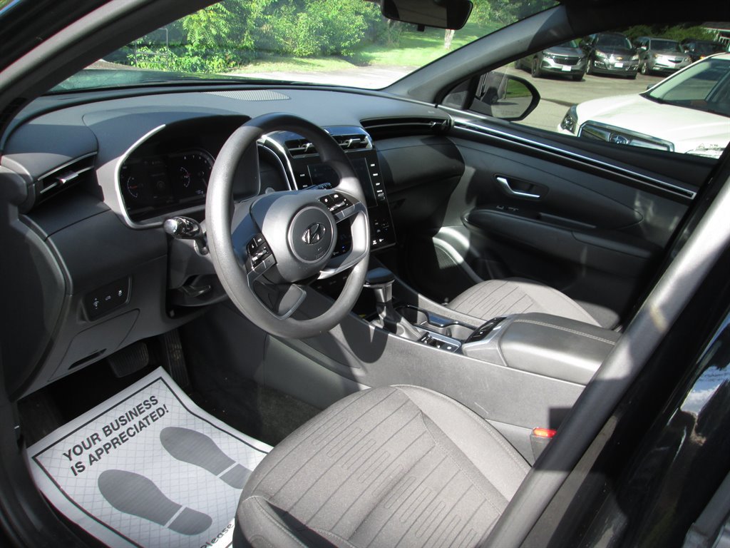 Used 2024 Hyundai Santa Cruz SEL AWD/4WD image 11