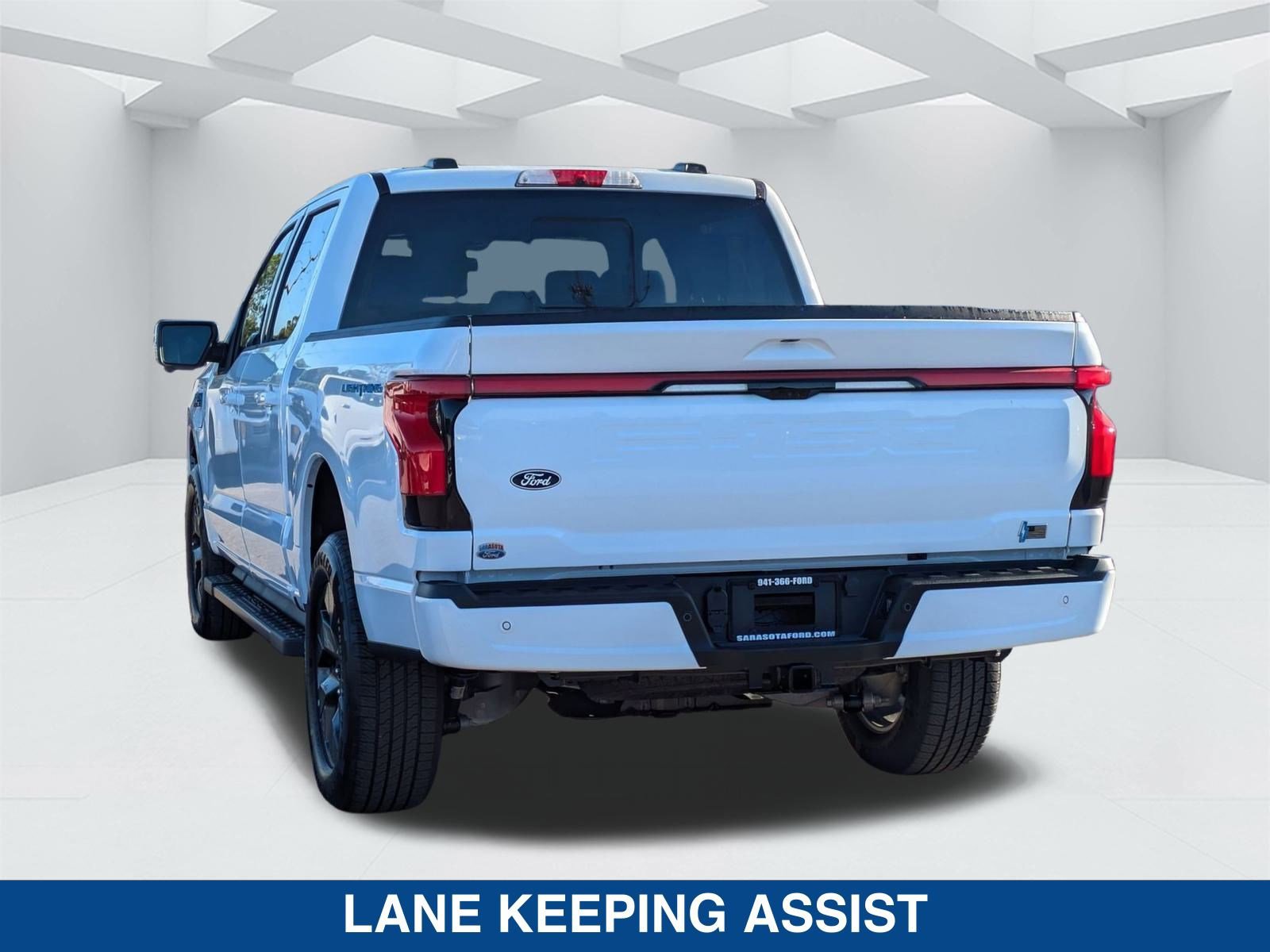New 2025 Ford F150 Lightning Lariat image 7