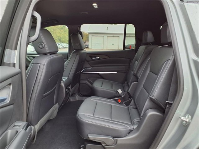 New 2026 Chevrolet Traverse LT w/ Driver Confidence Package image 11