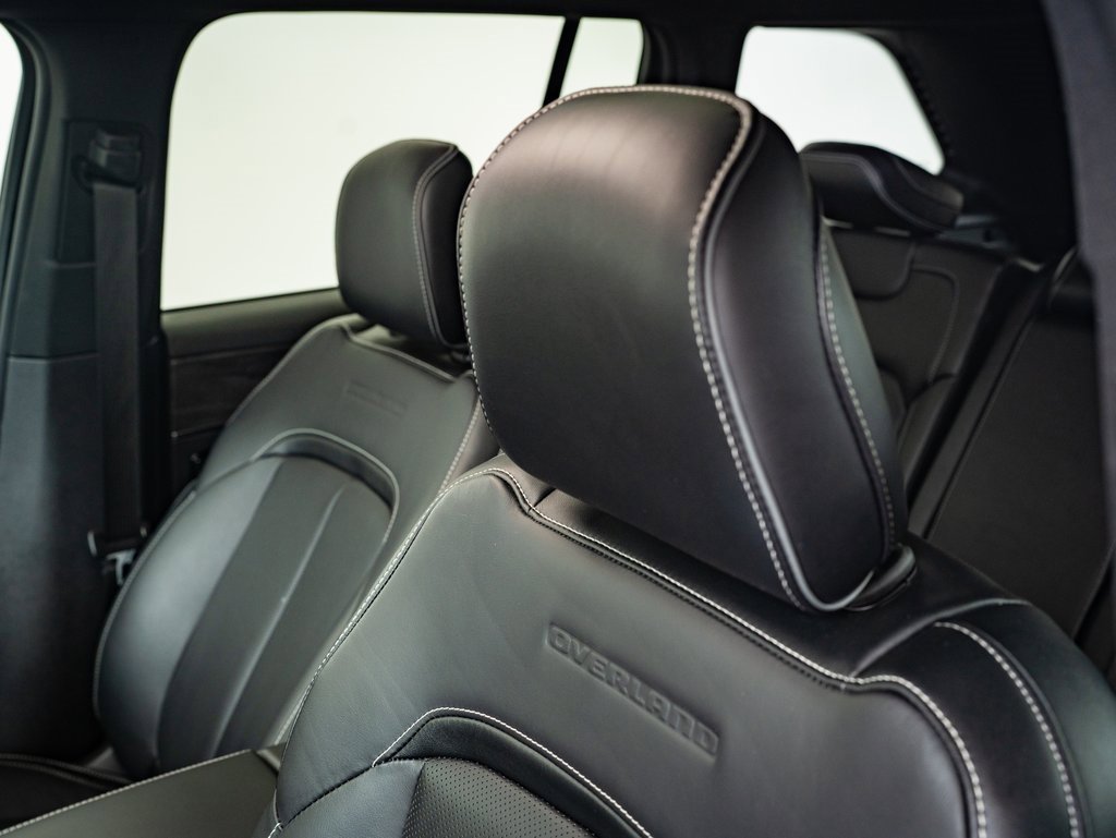 Used 2022 Jeep Grand Cherokee Overland image 22