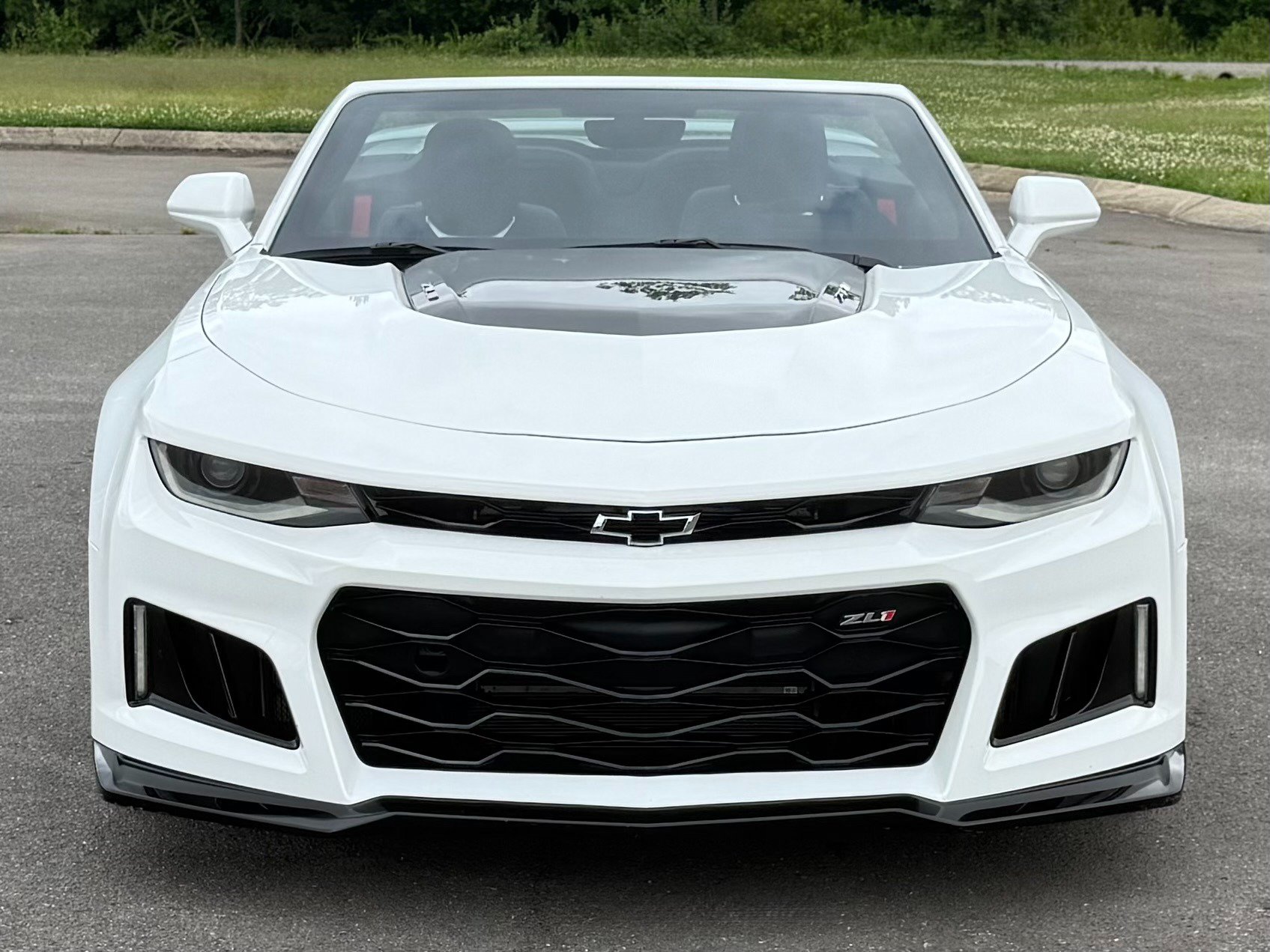 Used 2020 Chevrolet Camaro ZL1 RWD image 5