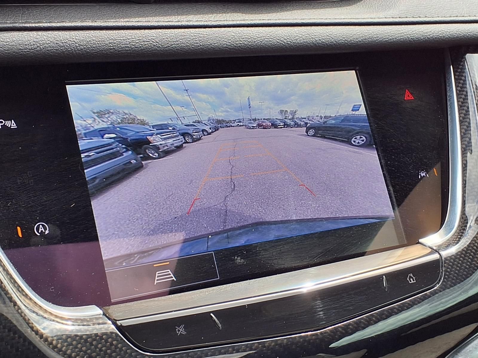 Used 2024 Cadillac XT6 Sport w/ LPO, Floor Liner Package AWD/4WD image 22