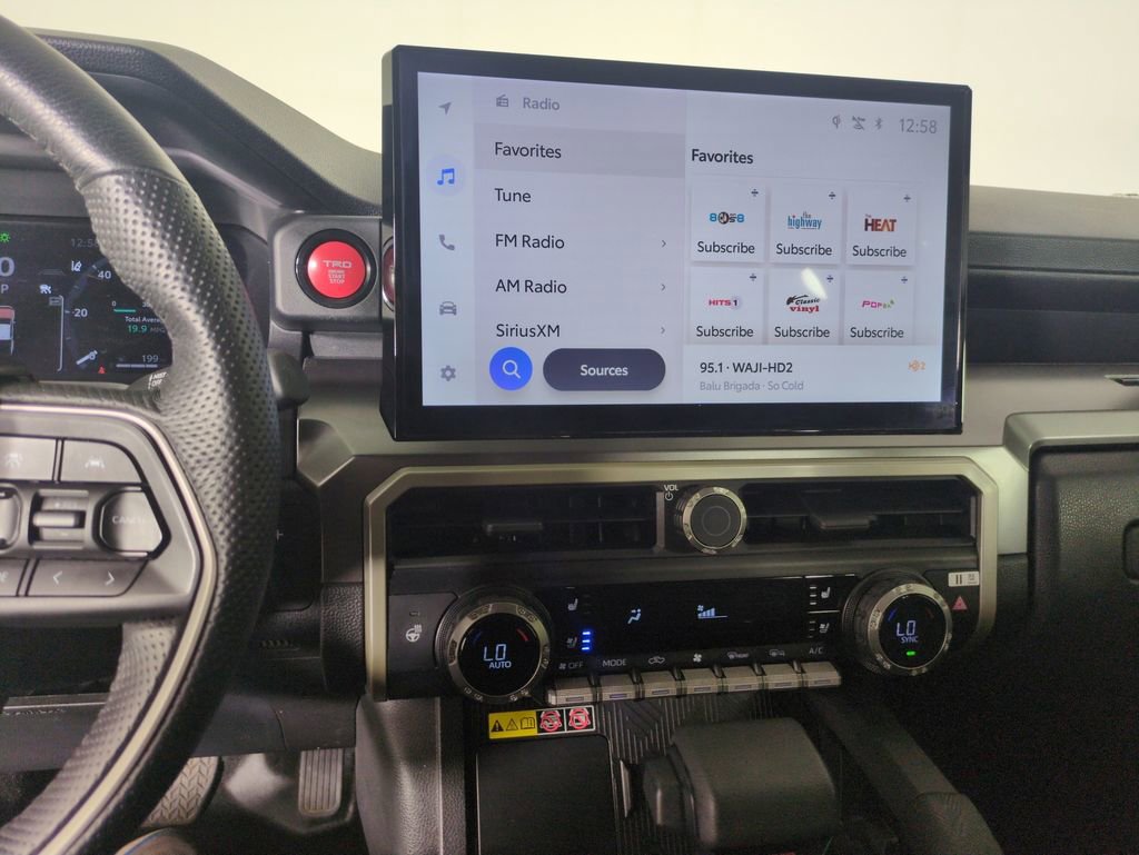 Used 2024 Toyota Tacoma TRD Off-Road w/ TRD Off Road Premium Package AWD/4WD image 20