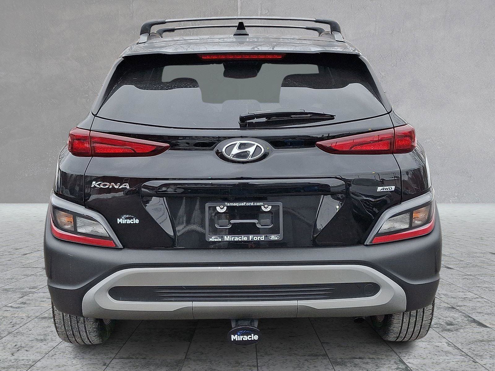 Used 2022 Hyundai Kona SEL image 5