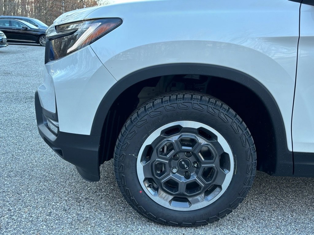 Used 2024 Honda Ridgeline TrailSport image 7