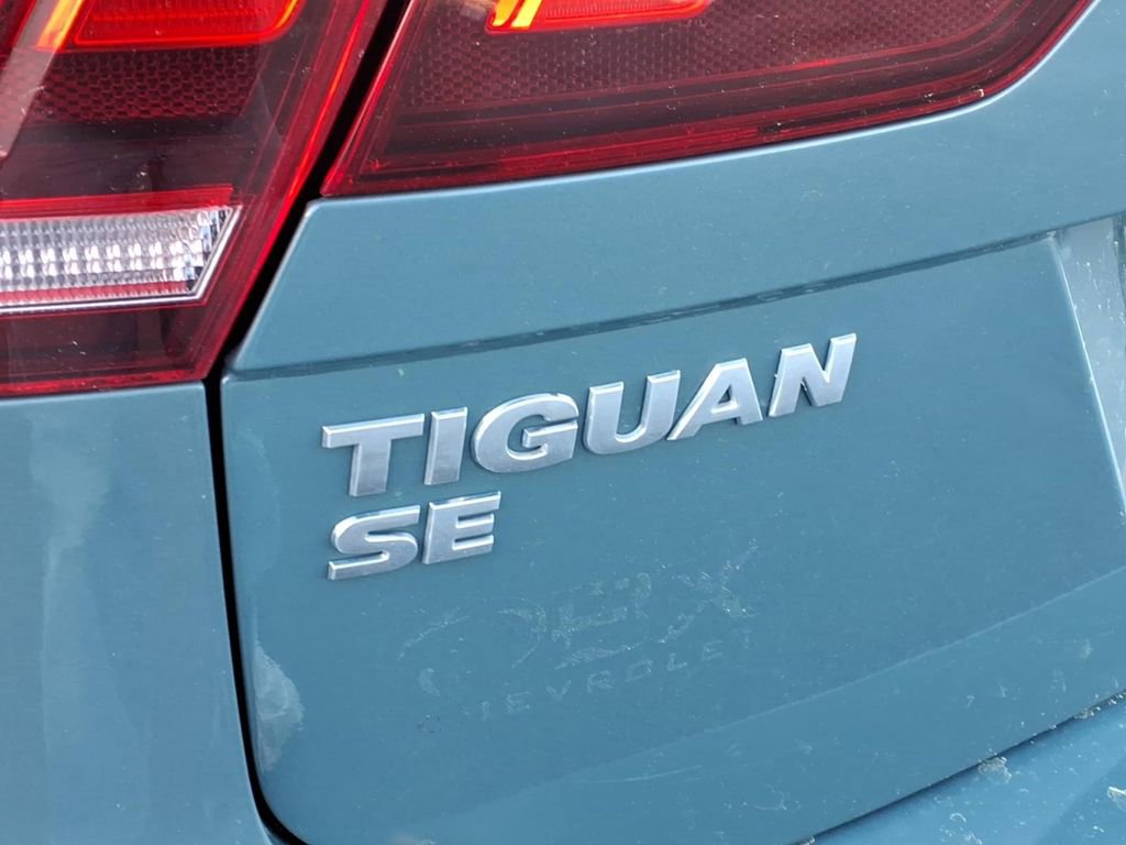 Used 2020 Volkswagen Tiguan SE FWD image 9