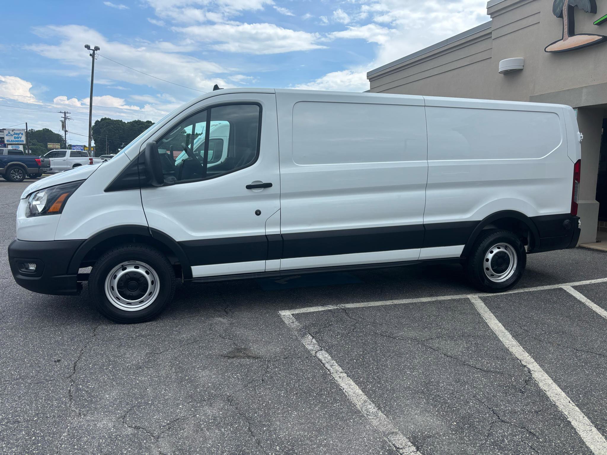Used 2020 Ford Transit 350 Low Roof w/ Upfitter Package RWD image 11