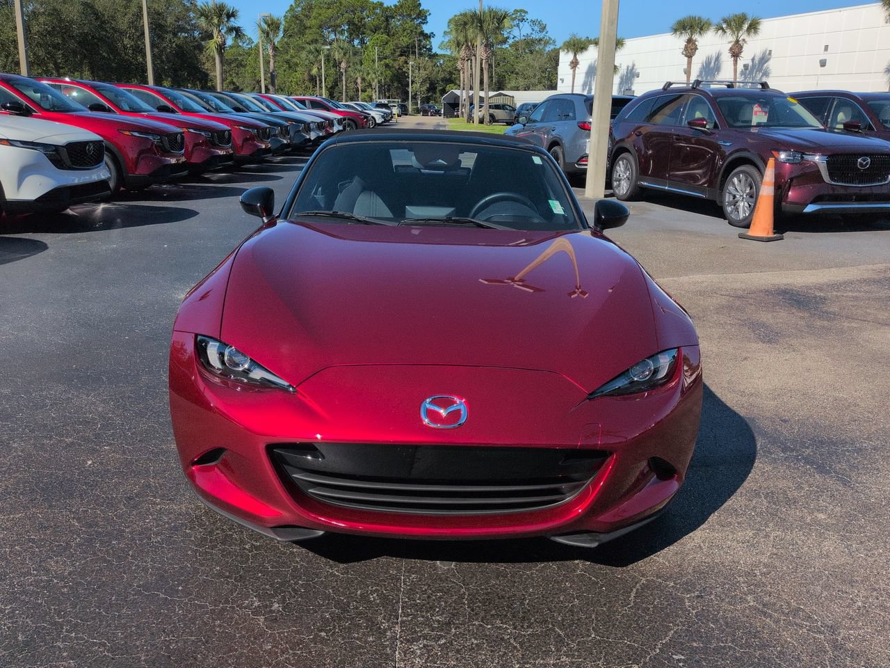 Used 2026 MAZDA MX-5 Miata Sport w/ Interior Package RWD image 9