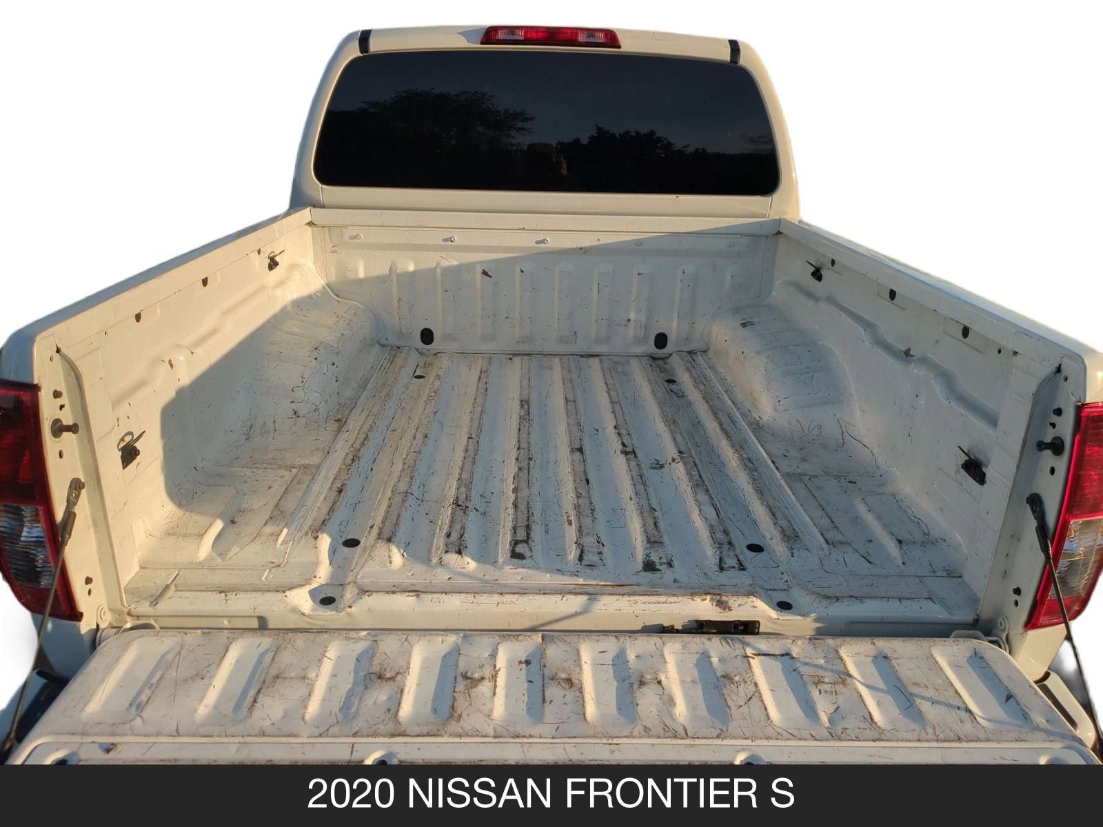 Used 2020 Nissan Frontier S image 20