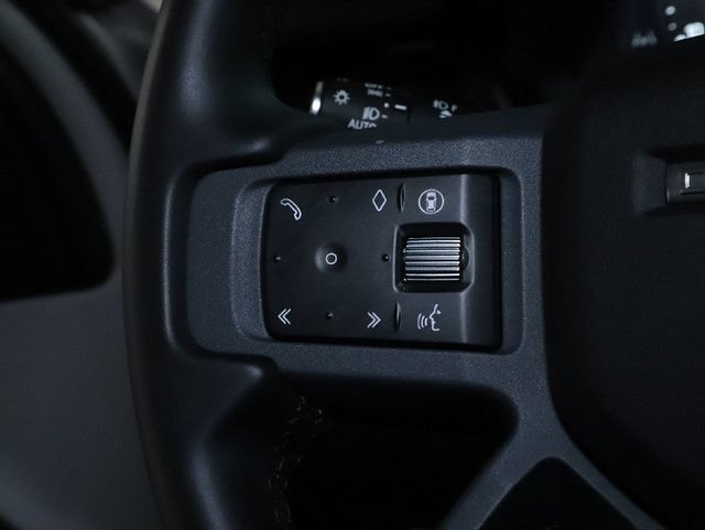 Used 2026 Land Rover Defender 110 S AWD/4WD image 23
