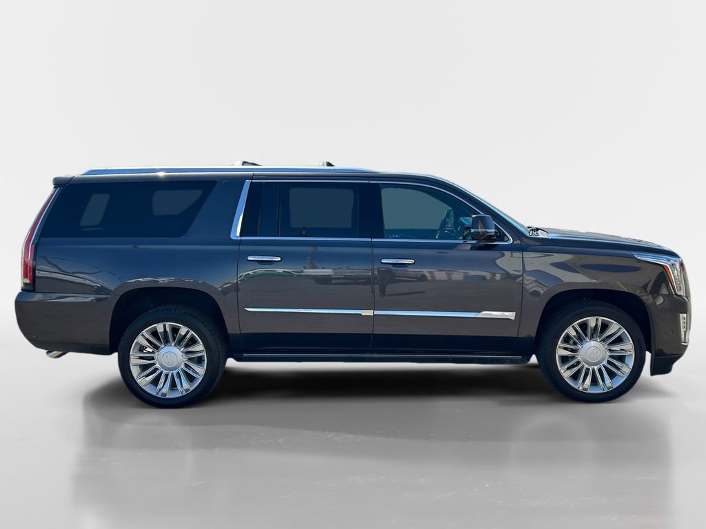 Used 2017 Cadillac Escalade ESV Platinum AWD/4WD image 6