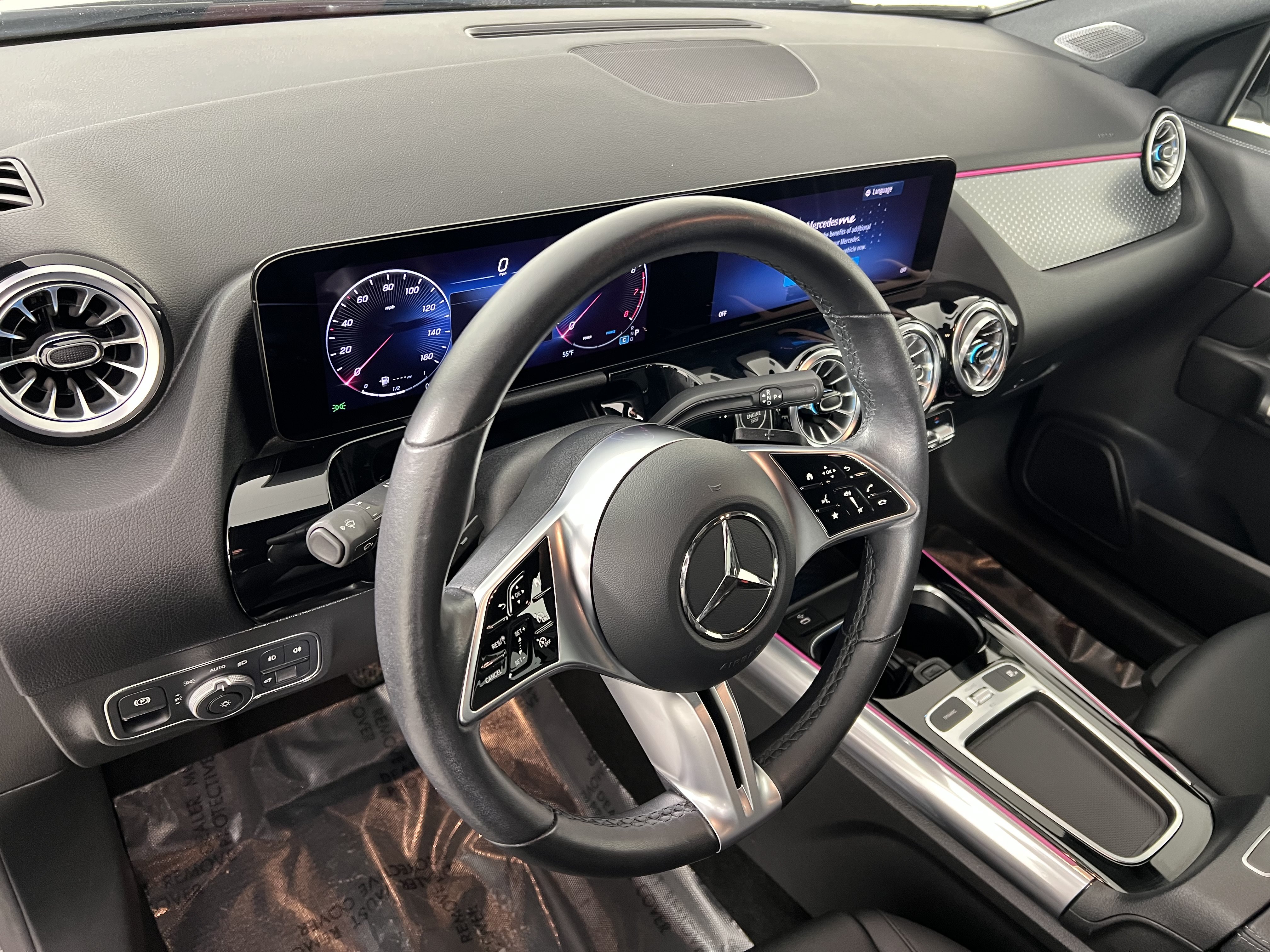 Certified 2025 Mercedes-Benz GLA 250 4MATIC image 17